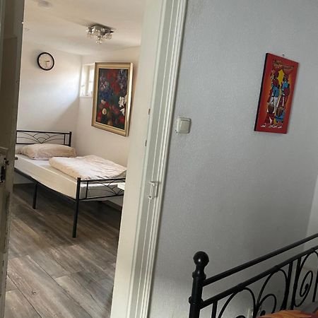 Gaestehaus Linden -Zweibettzimmer Luaran gambar