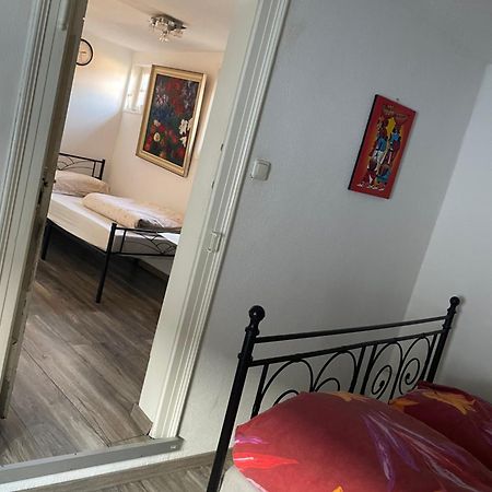 Gaestehaus Linden -Zweibettzimmer Luaran gambar
