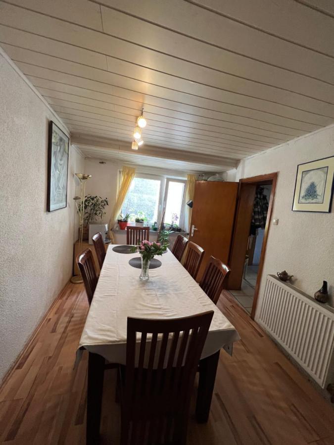 Gaestehaus Linden -Zweibettzimmer Luaran gambar